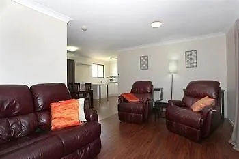 *** Motel Clifford Gardens Motor Inn Toowoomba Australia