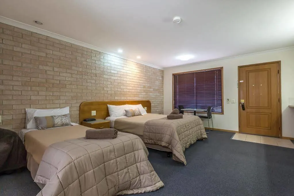 Clifford Gardens Motor Inn Toowoomba 3*,  Australia